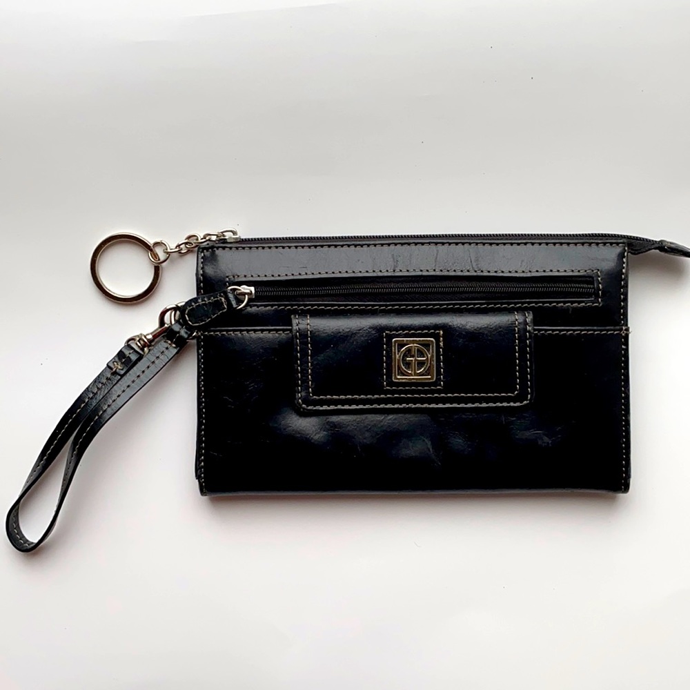 Giani Bernini wallet wristlet